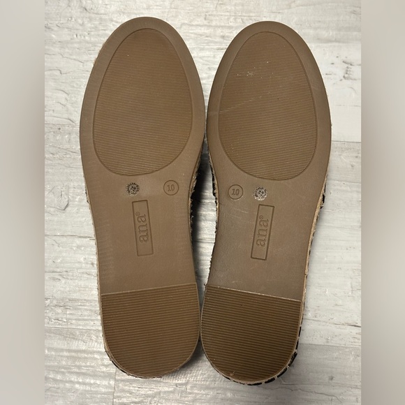 a.n.a Oakland Black Perforated Loafers Women’s Size 10 NWT - Picture 8 of 10